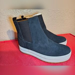 KedsThe Platform Chelsea Lug Size 7.5